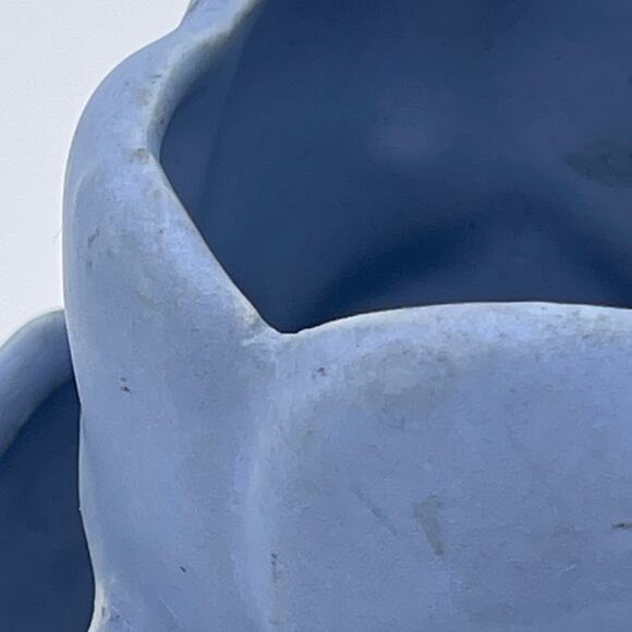 Niloak Art Deco Blue Tulip Vase - Picture 9 of 15